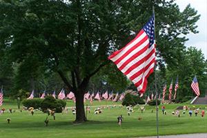 Memorial Day_Avenue-of-Flags